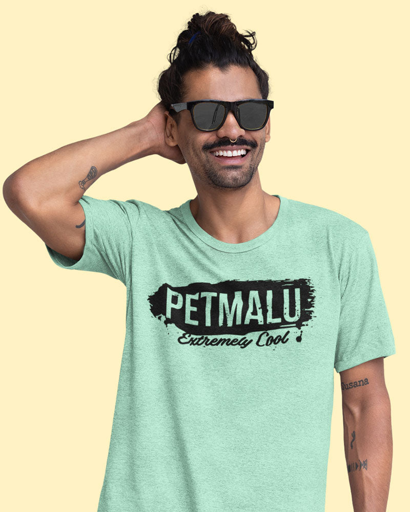 Happy man with sunglasses wearing t-shirt